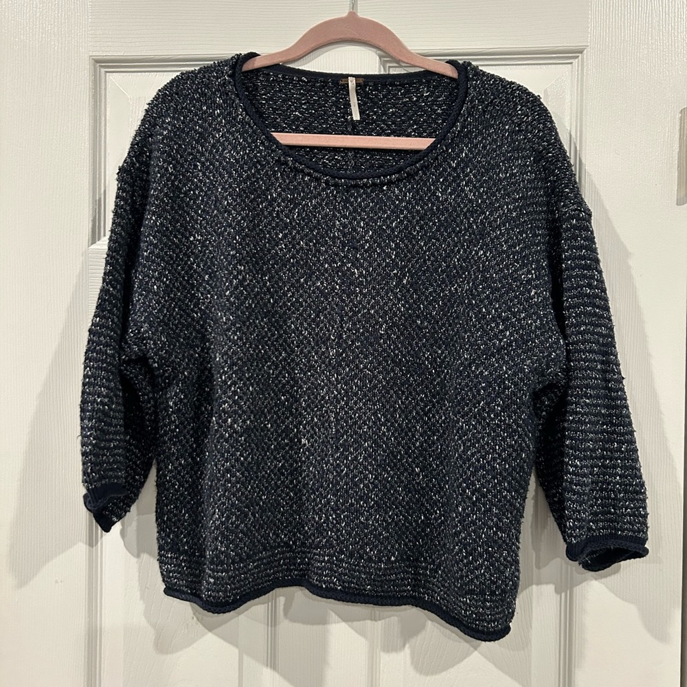 Boxy marbled blue knit pullover